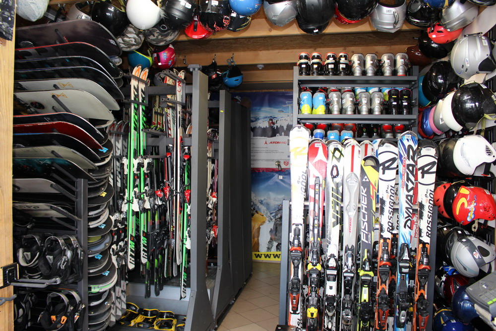 Profesjonalny dobór sprzętu narciarskiego w wypożyczalni U Maćka